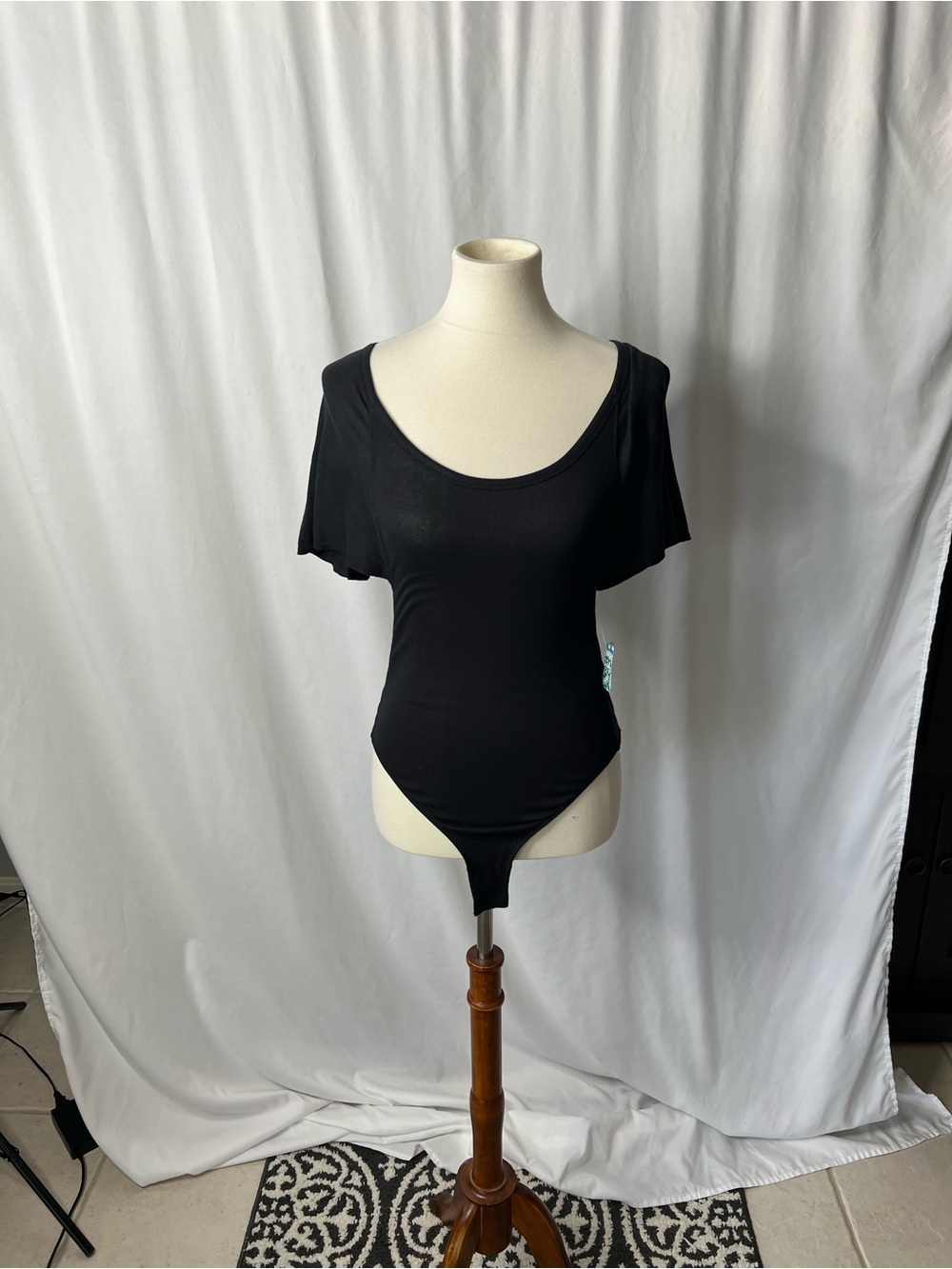 🖤 Free People Intimately Ribbed Bodysuit – Black – Size M 🖤